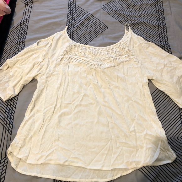 White Cold Shoulder Shirt - Picture 2 of 7